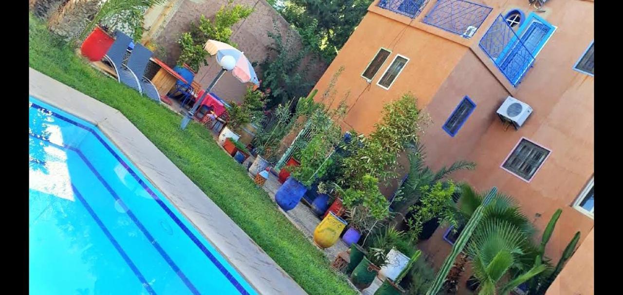 Charmant Riad Au Coeur De Marrakech มาร์ราเกช ภายนอก รูปภาพ